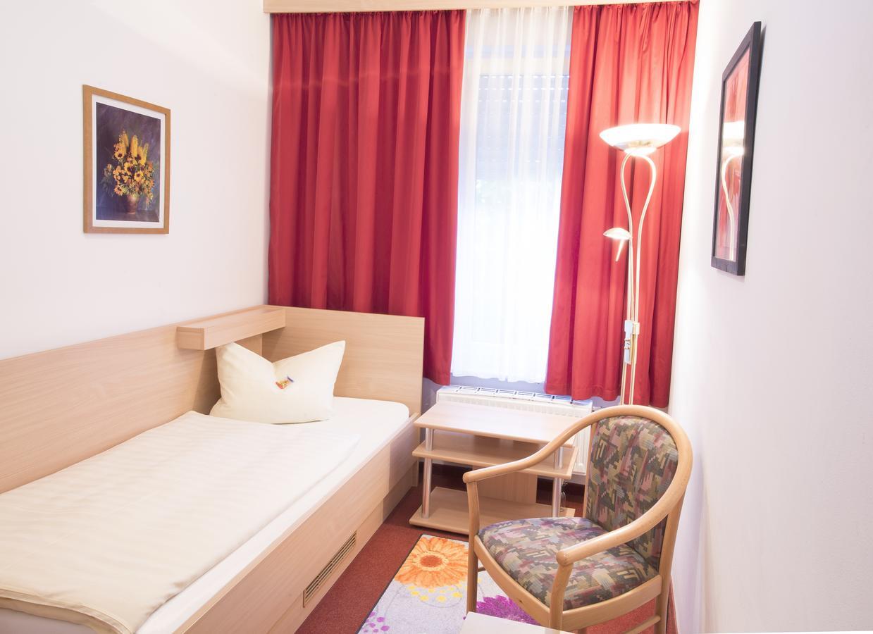 Chambre Simple avec Salle de Bains